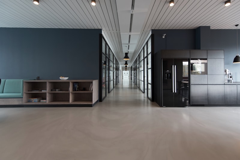 Remote vs Hybrid vs In-Office: What's Working for SaaS Startups in 2025