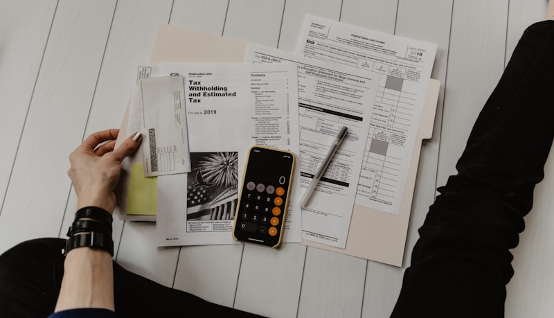Startup Compensation in 2025: Salary Bands, Equity, and What Top Talent Expects
